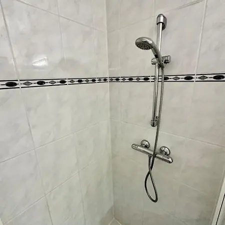 Apartment Greenwood - 1 - 4 Pers - Wifi Chatou
